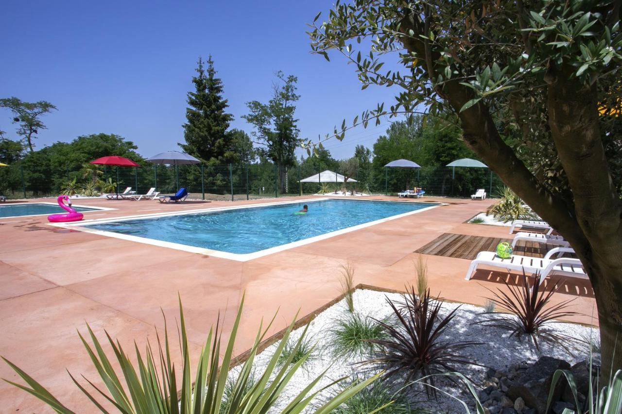 Отель La Bastide Mazeres  Экстерьер фото